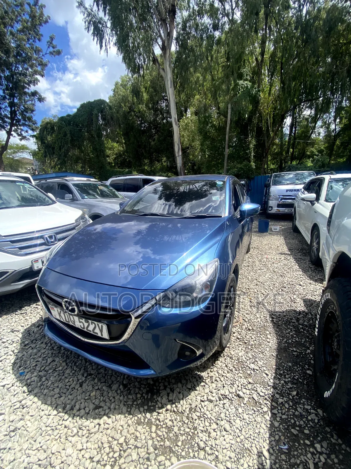 Mazda Demio 2017 Blue