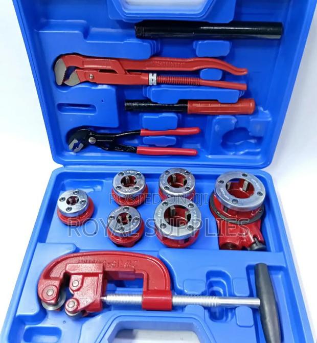 Ratchet Die Stock