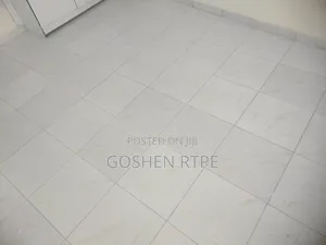 2bdrm Apartment in Ganjoni for rent