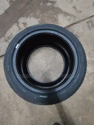 245/45r17 Apollo Tyres 99y X/L [Made in India]