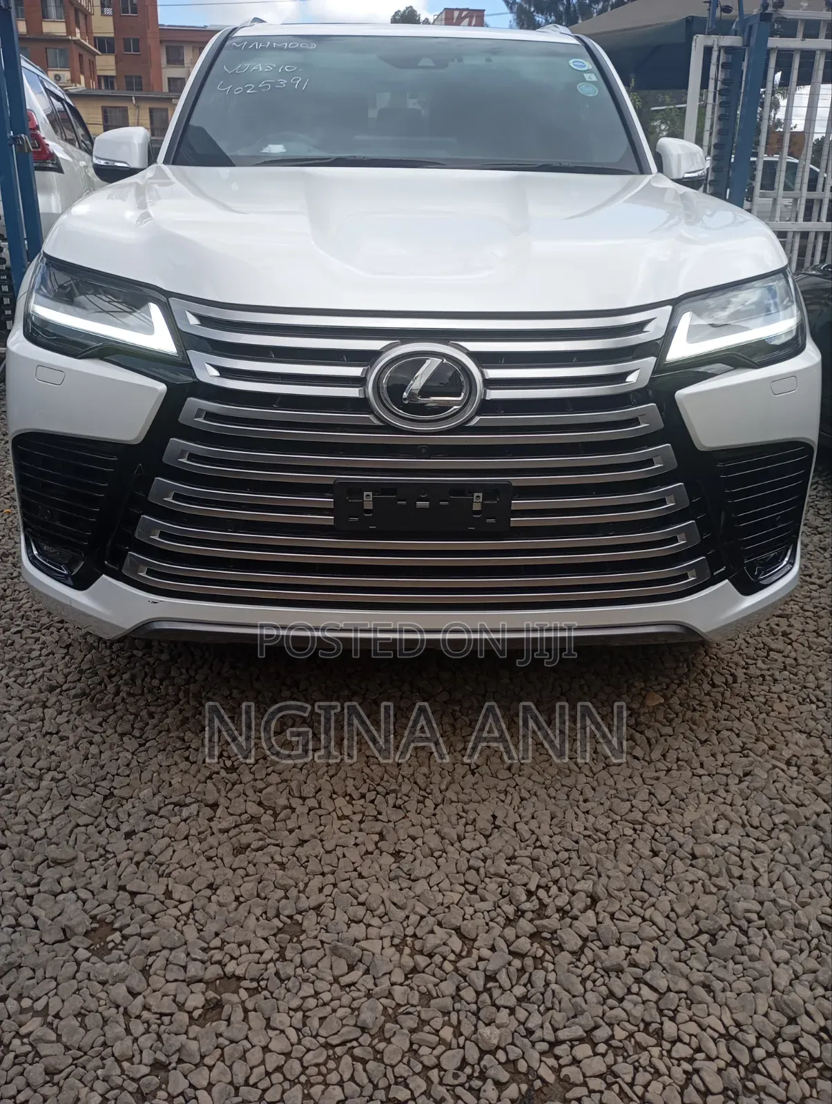 Lexus LX 2023 White