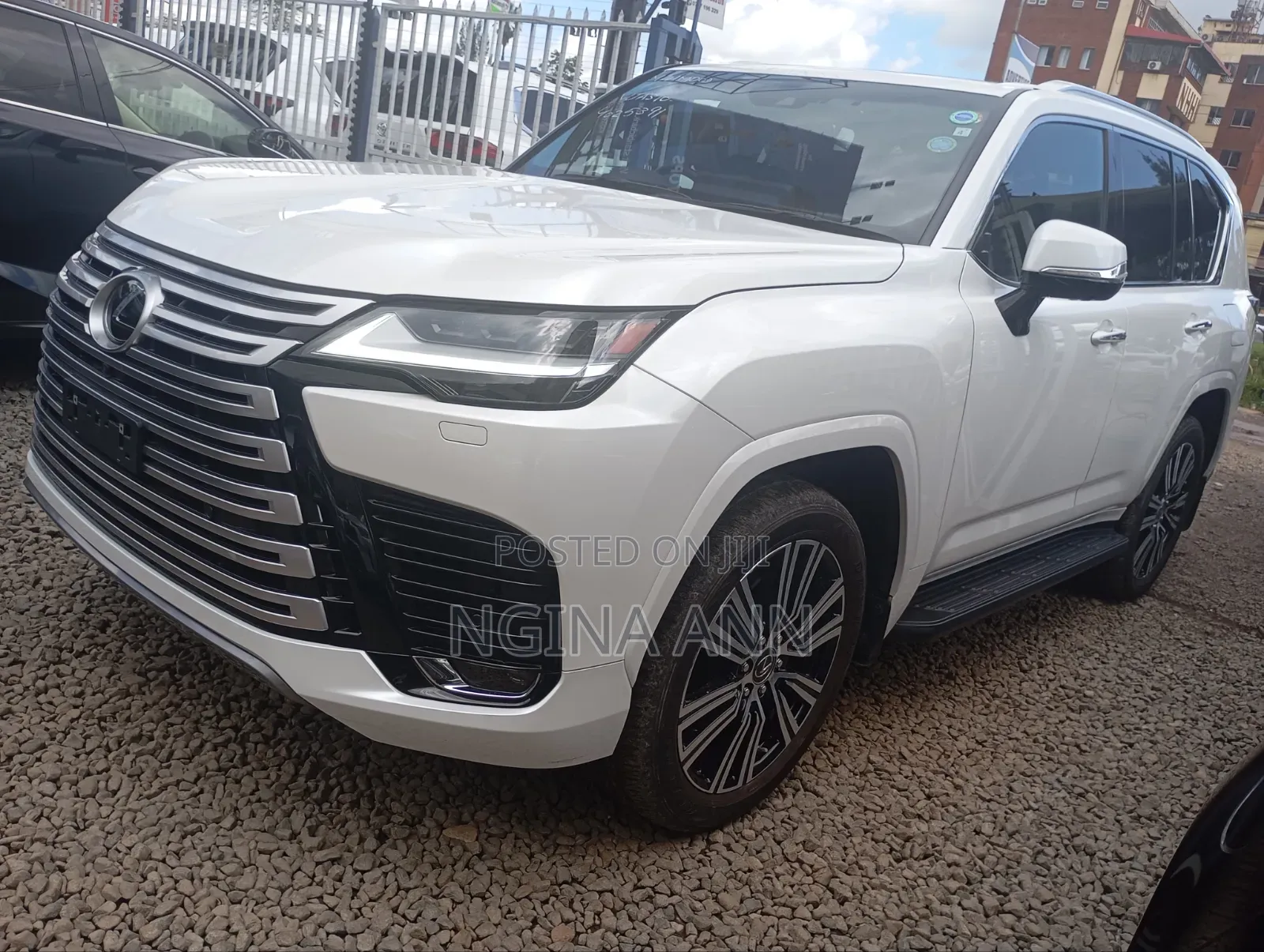 Lexus LX 2023 White