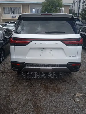 Lexus LX 2023 White