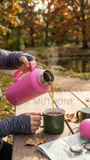 1300 Ml Exquisite Flask With Cup and Spoon*
