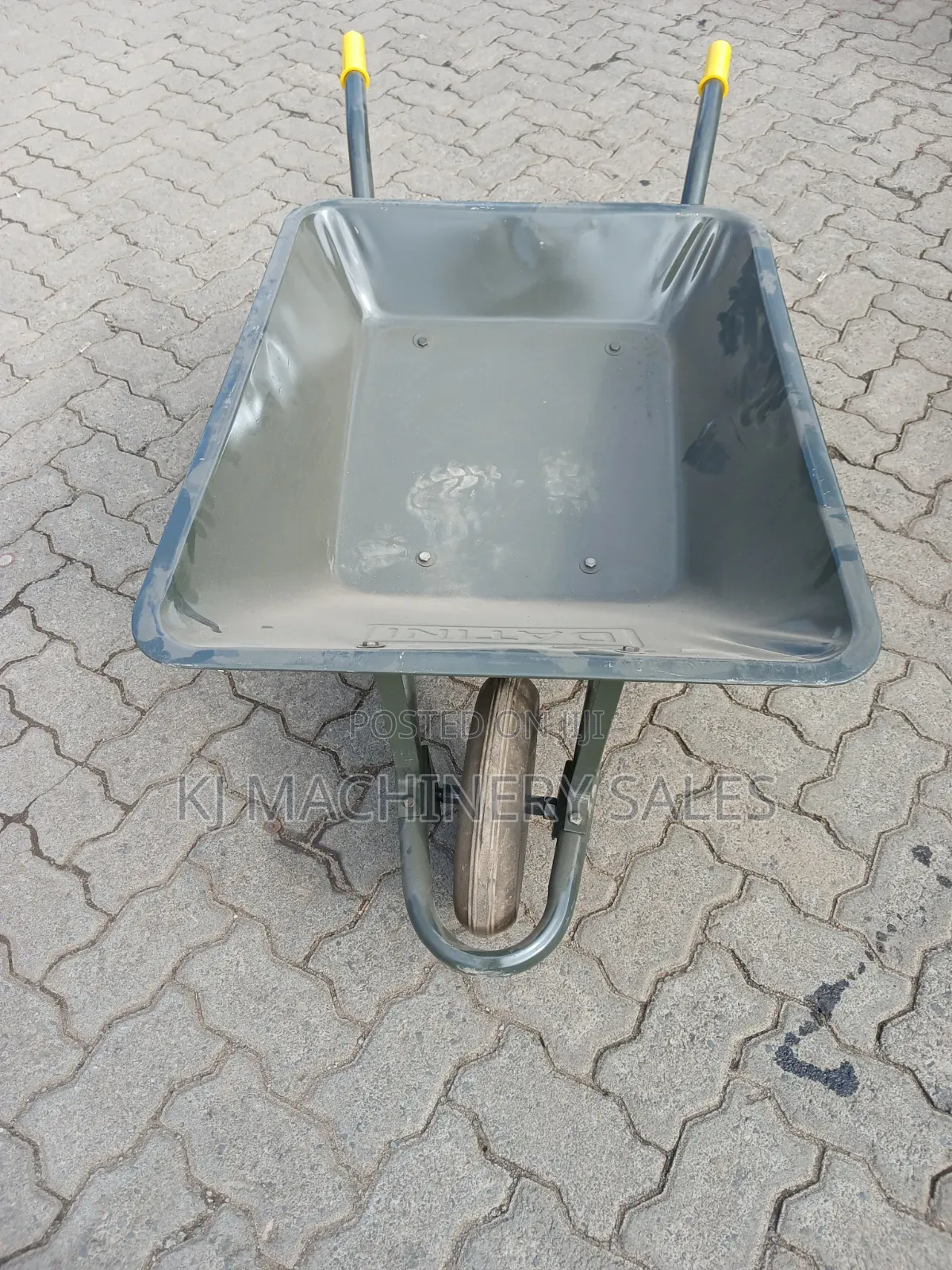 Wheelbarrow
