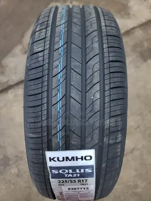 225/55r17 Kumho Tyres 97v Solus Ta21