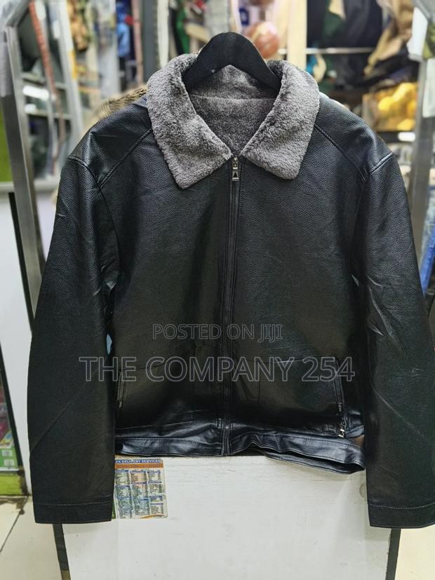 Quality Casual Men Warm Collar Leather Jacket Available