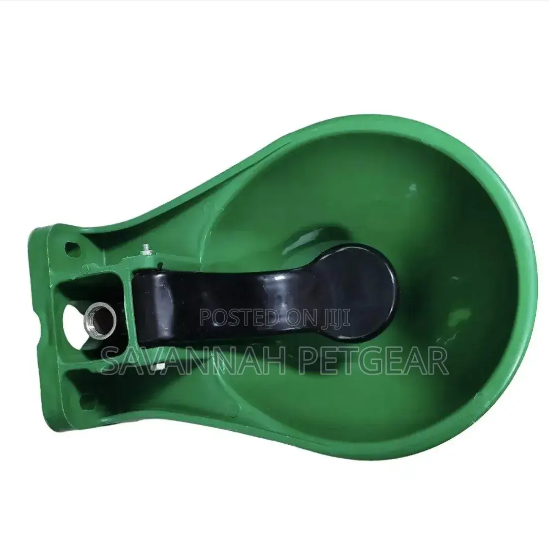 Durable Plastic Automatic Cattle Drinking Bowl