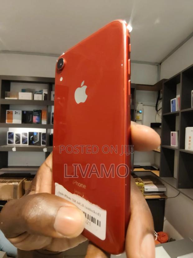 Apple iPhone XR 64 GB Red - thumbnail 3