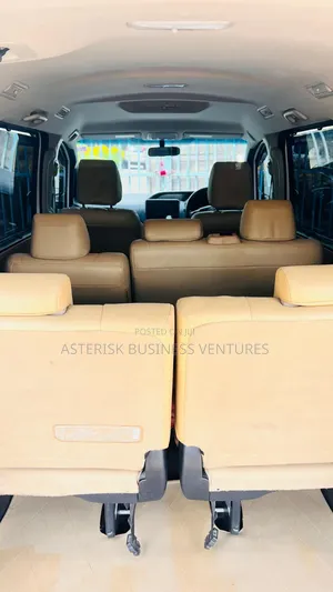 Clean White 7 Seater Noah