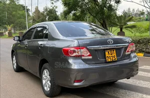 Toyota Corolla 2012 Gray