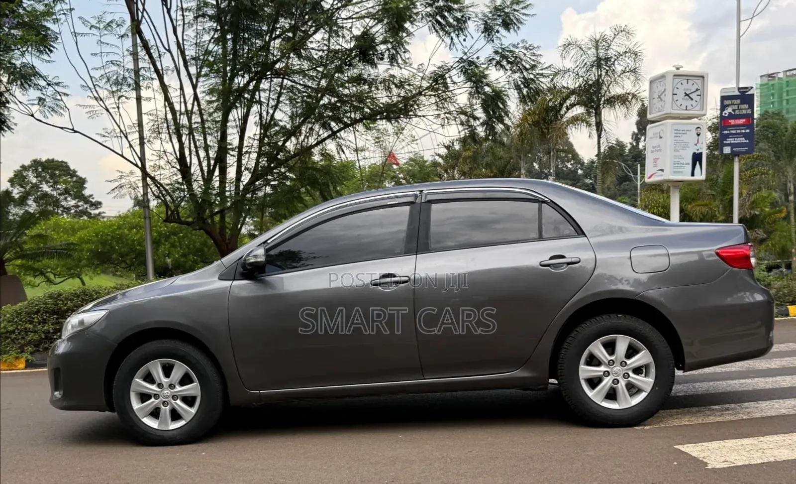 Toyota Corolla 2012 Gray