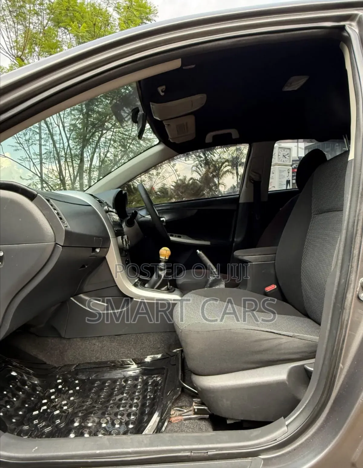 Toyota Corolla 2012 Gray