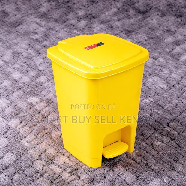 30l Hard Plastic Long Term Use Step Pedal Waste Garbage Dust Bin
