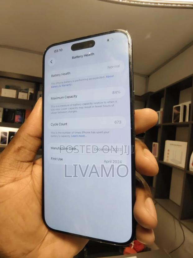 Apple iPhone 15 Pro Max 256 GB Blue - thumbnail 3