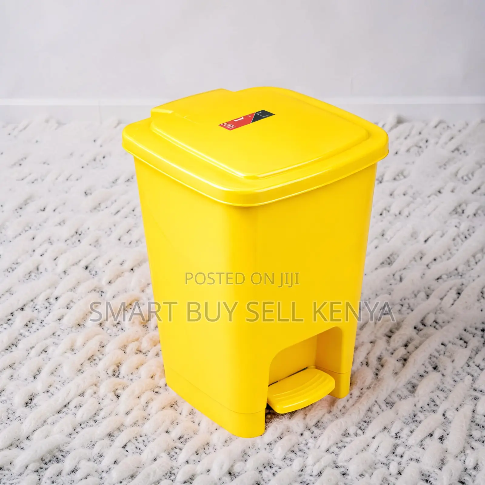 30l Hard Plastic Safe Waste Handling Step Pedal Waste Garbage Dust Bin