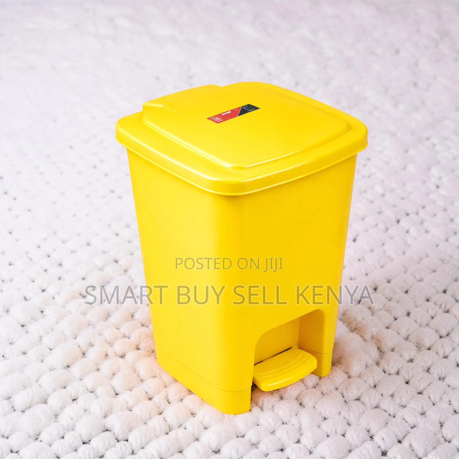 30l Hard Plastic Odor Free Secure Lid Step Pedal Waste Garbage Bin