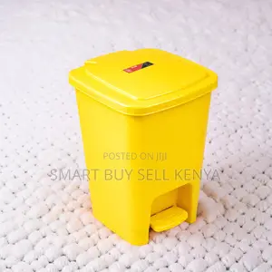 30l Hard Plastic Odor Free Secure Lid Step Pedal Waste Garbage Bin