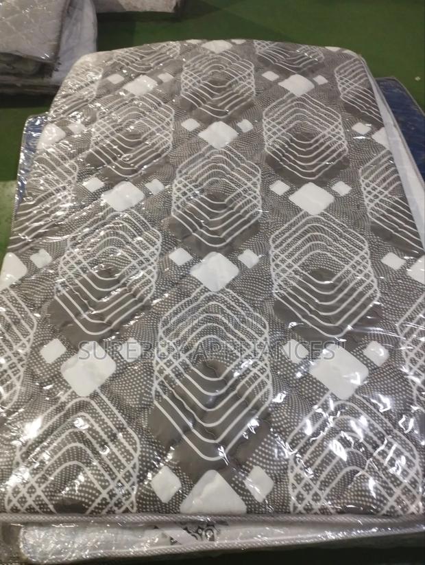Mattress Topper,5*6 Quality Topper With Elastic Straps