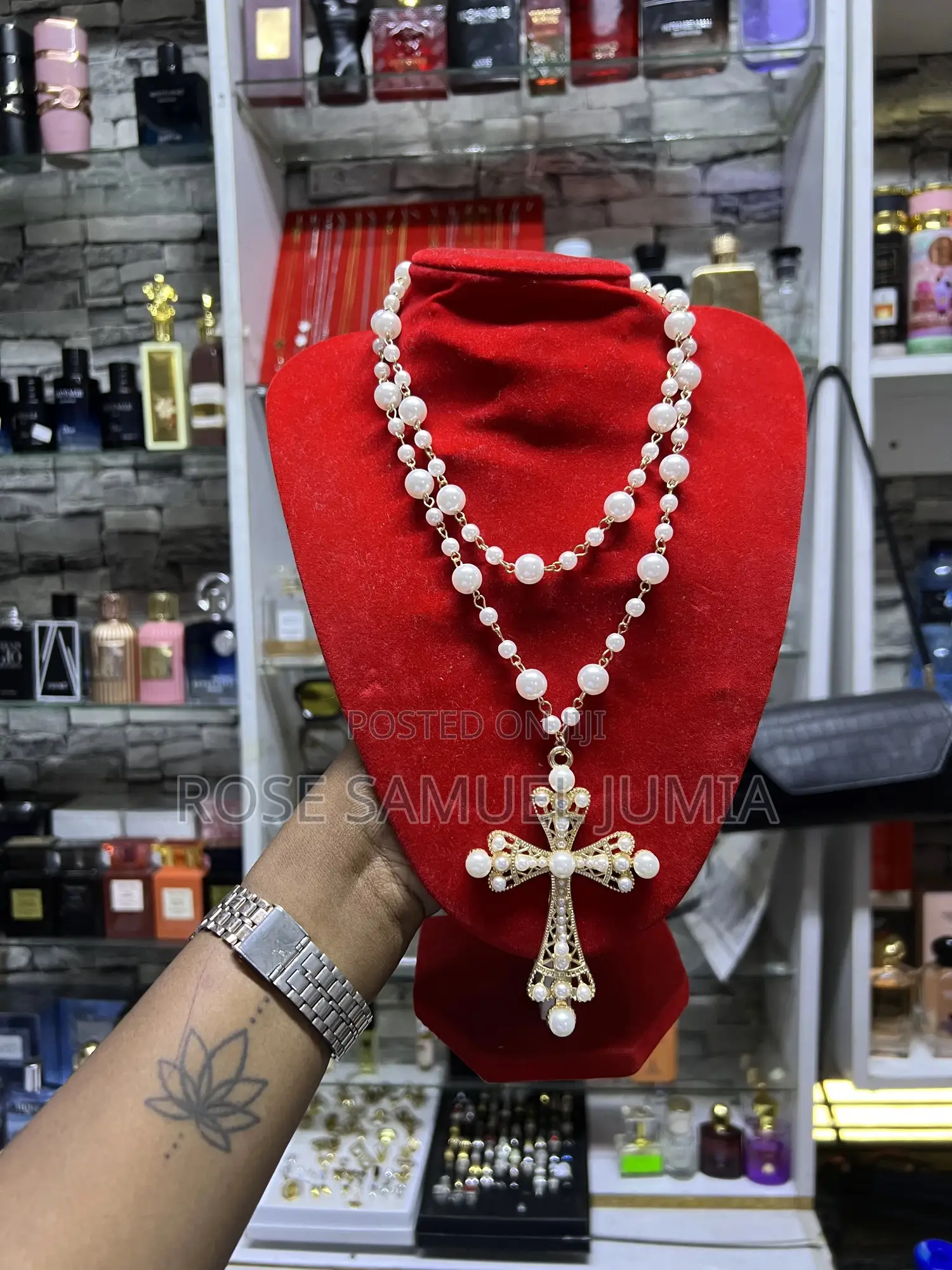 Cross Ladys Chains
