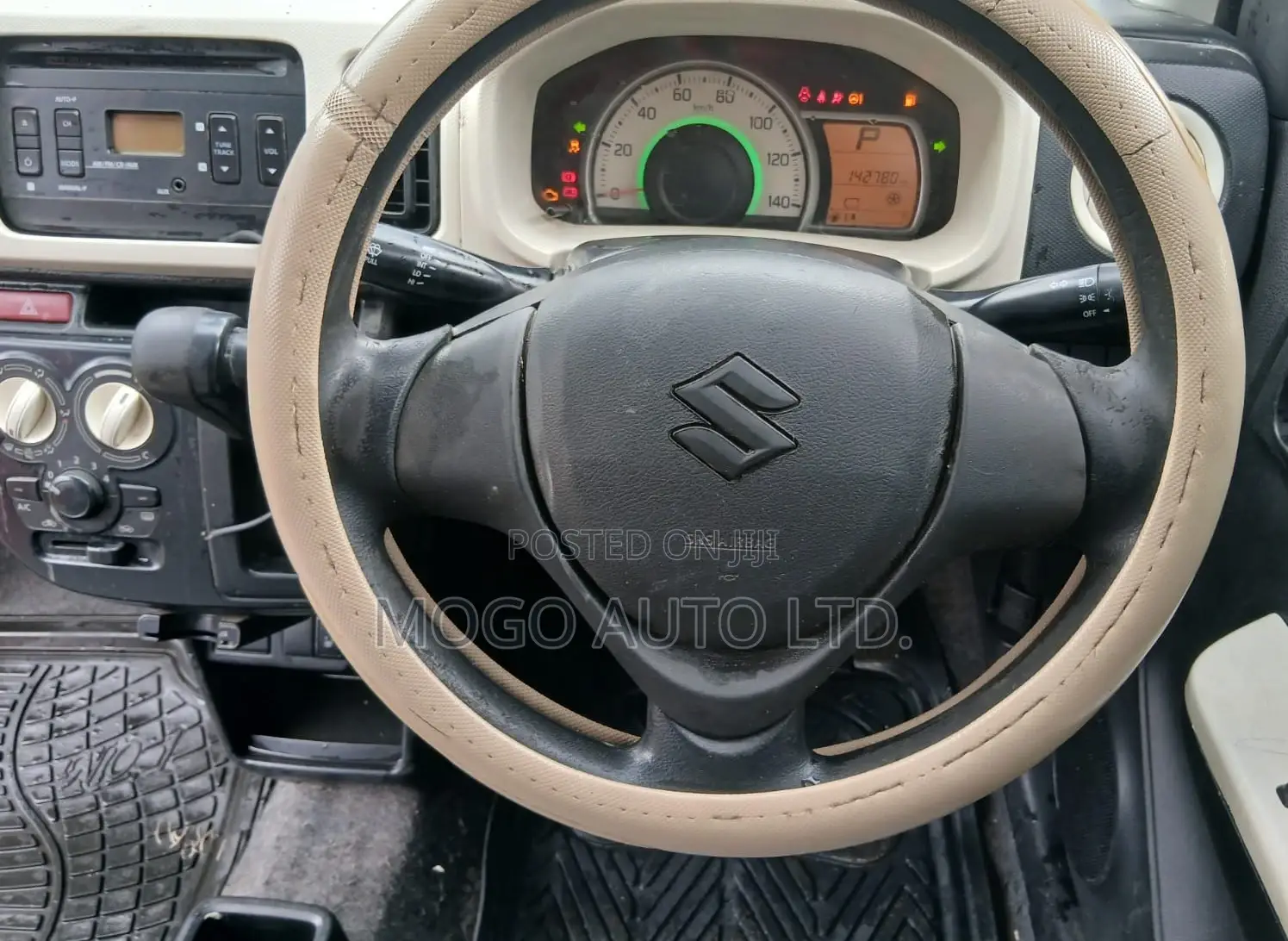 Suzuki Alto 2015 Red