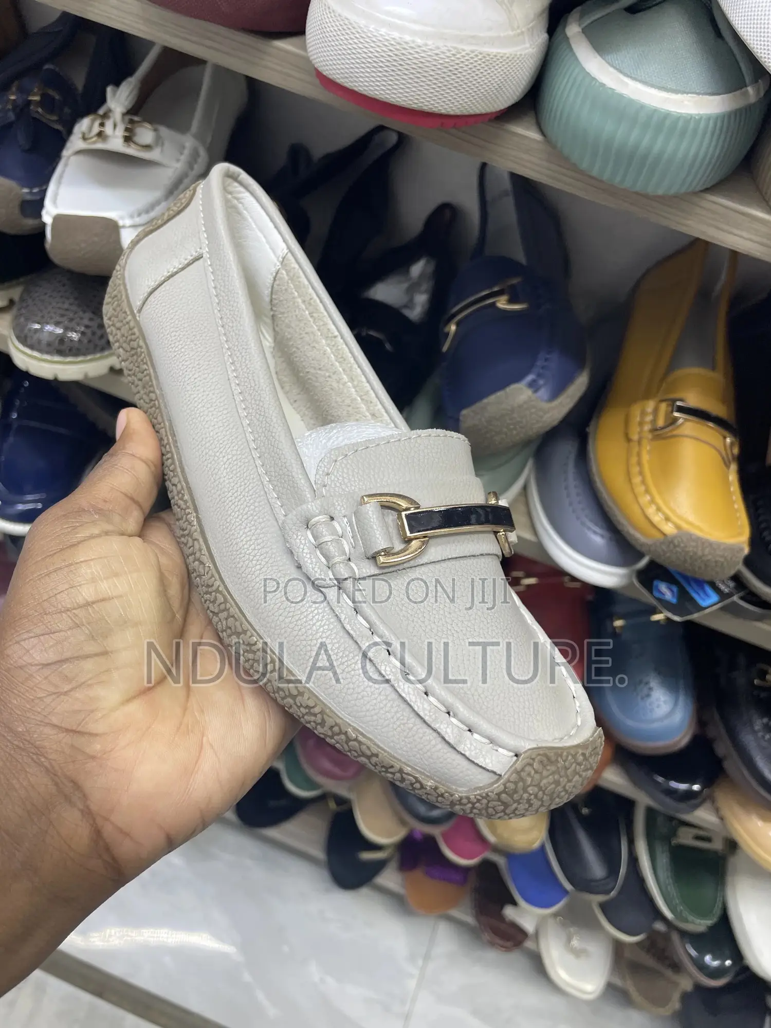 Ladies Fashion Leather Loafers