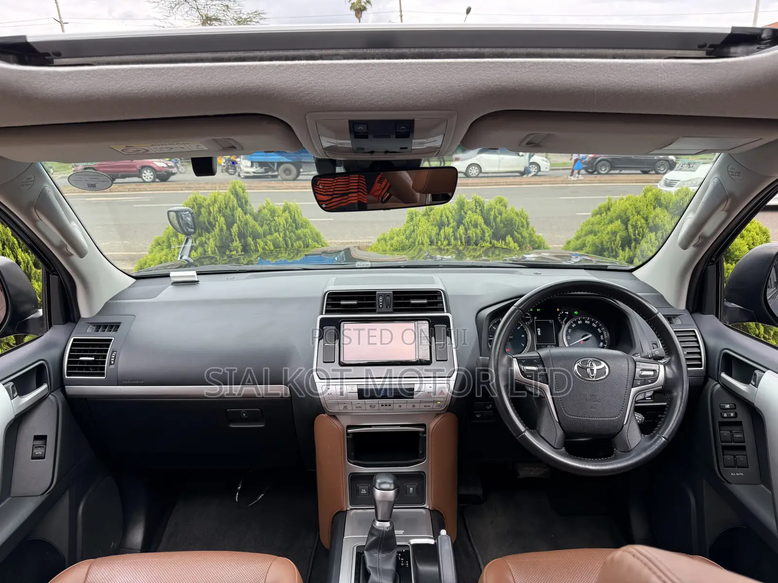 Toyota Land Cruiser Prado 2.7 2021 Black