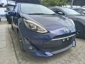 Toyota Aqua 2019 Blue