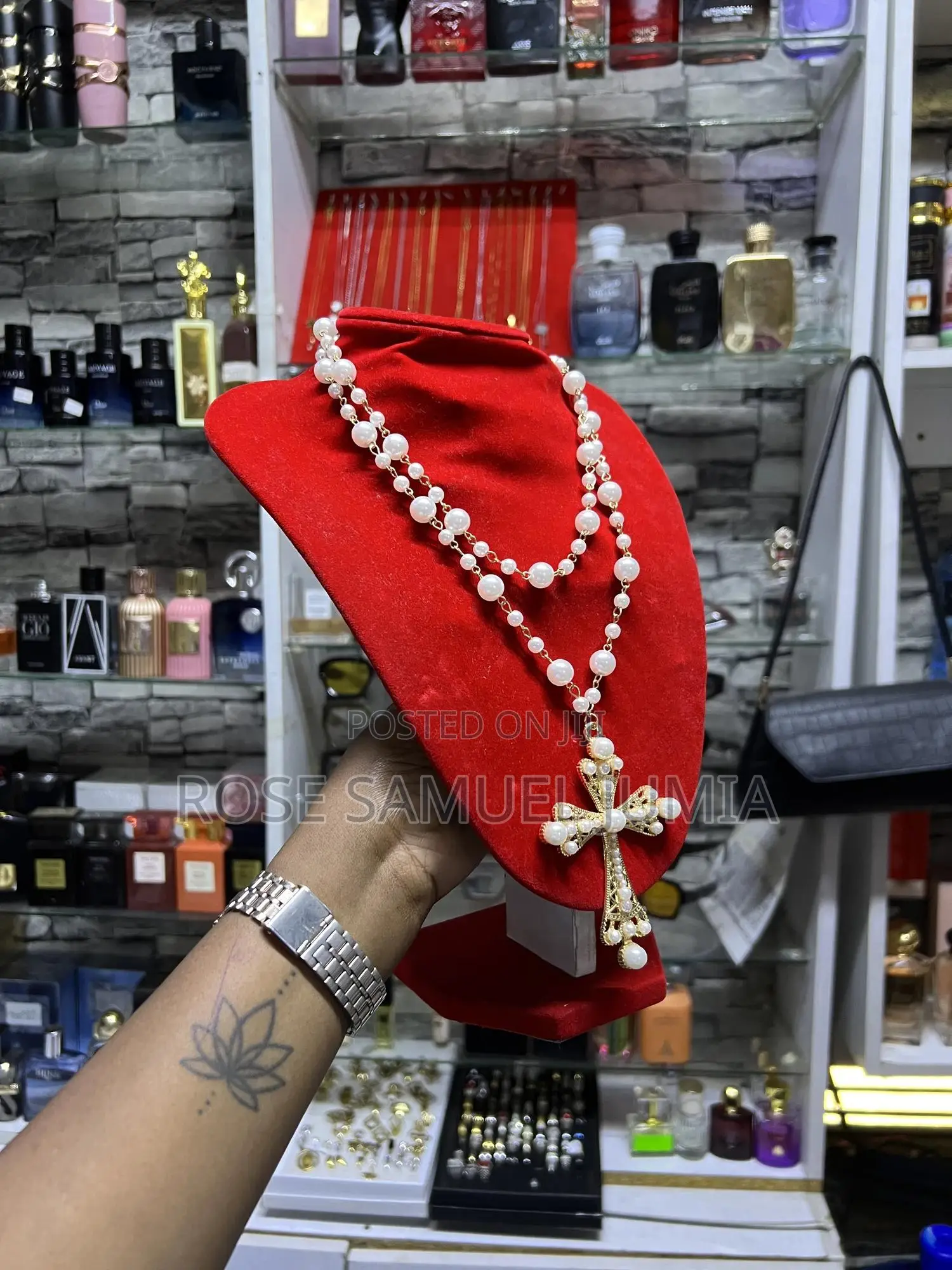 Cross Ladys Chains