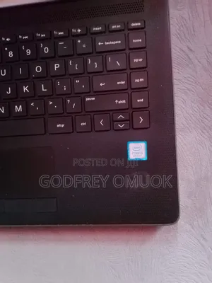 Laptop HP 14-dq2031tg 8GB Intel Core i5 HDD+SSD 256GB