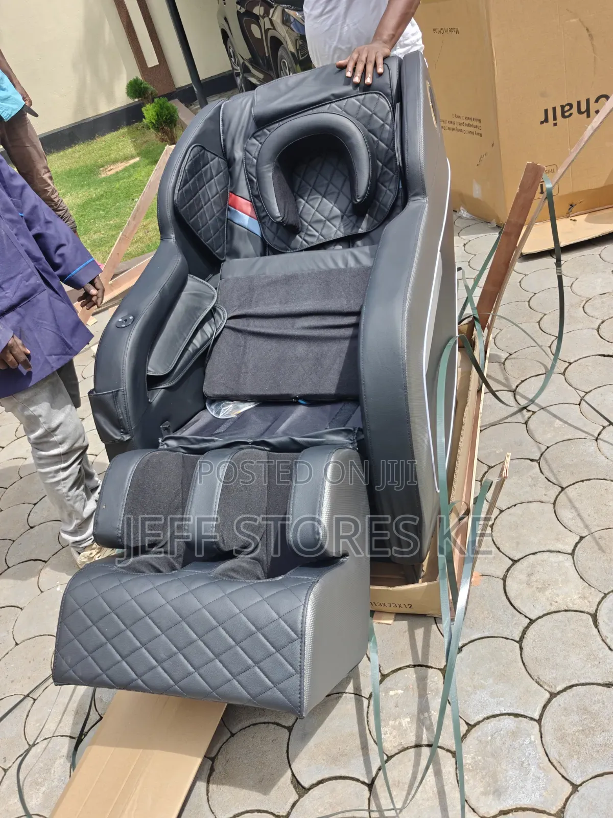 Zero G Massage Chair