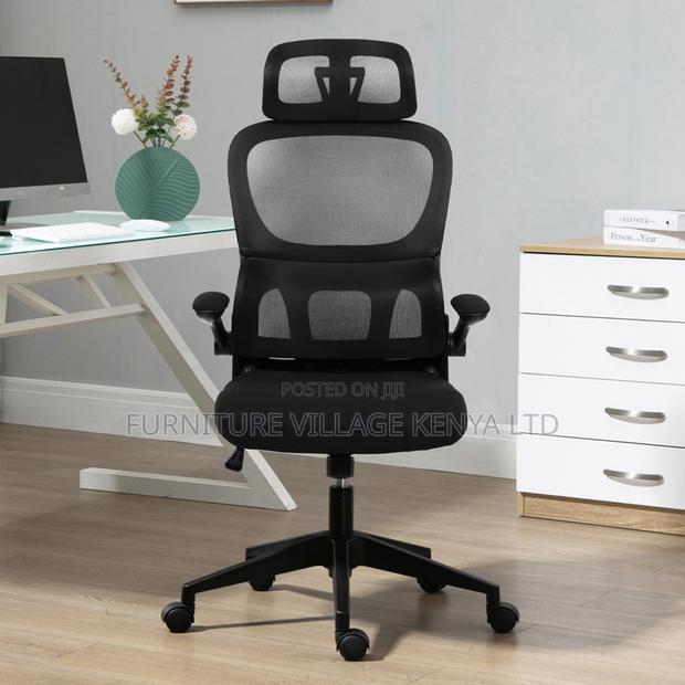 Swivel Ergonomic Mesh Seat With Flipping Arms