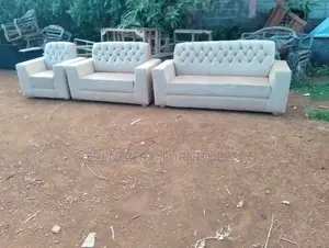 White Chester Seat