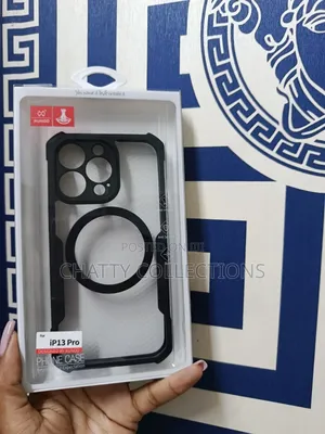 iPhone 13 Pro Clear Magsafe Phone Case / Phone Cover