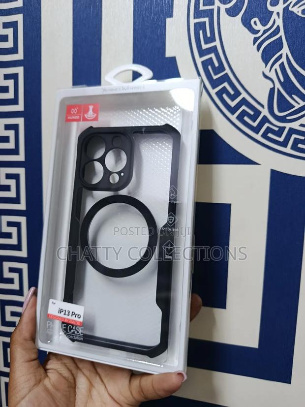 iPhone 13 Pro Clear Magsafe Phone Case / Phone Cover - thumbnail 2