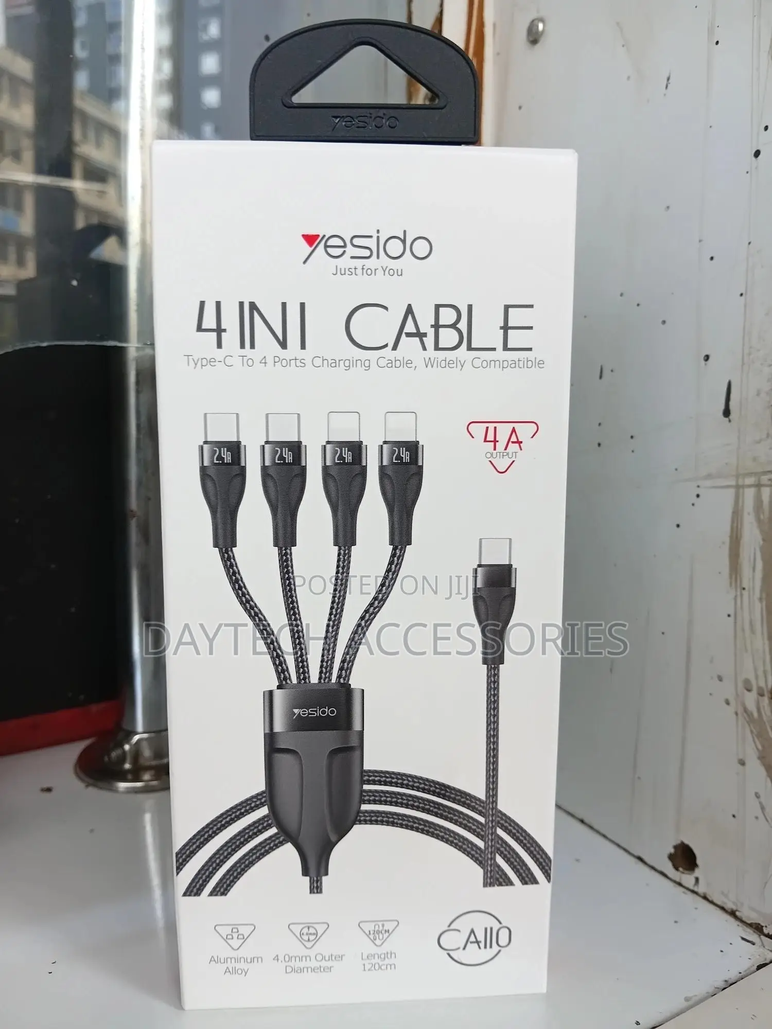 Yesido 4-in-1 Type-C to Dual Type-C and Dual Lightning Charging Cable.