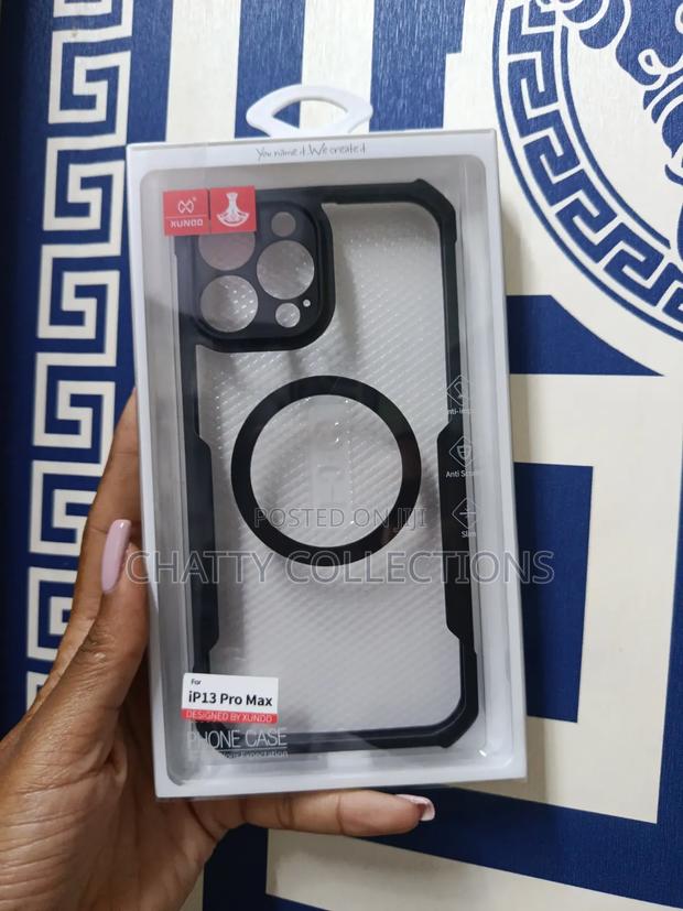 iPhone 13 Pro Max Clear Magsafe Phone Case / Phone Cover - thumbnail 3
