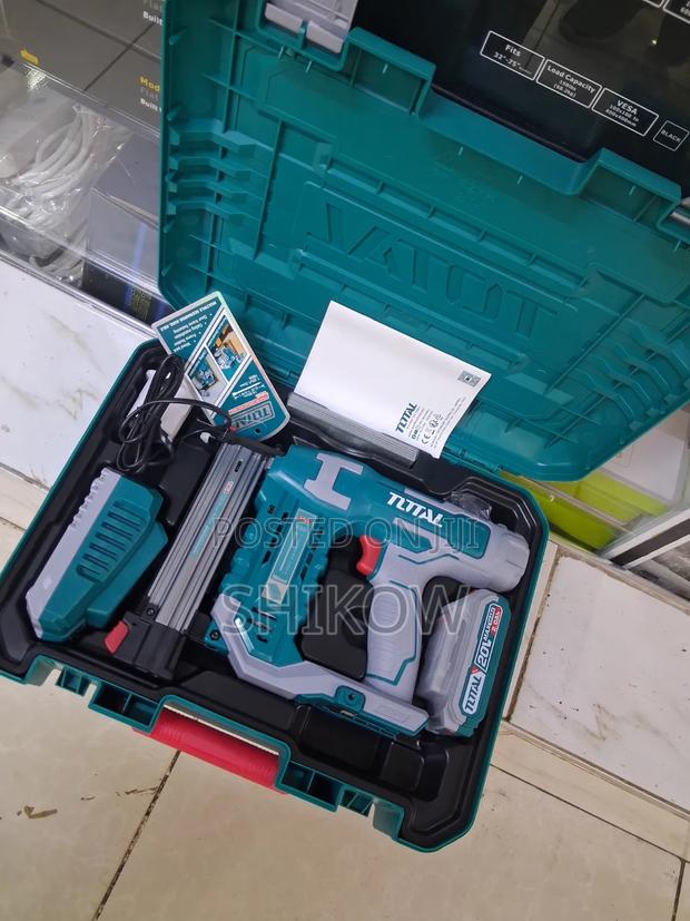 Total Portable Brad Nailer Machine