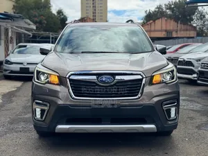 Subaru Forester 2019 Gold
