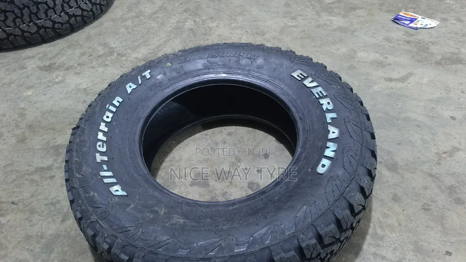 27×8.50r14 Everland