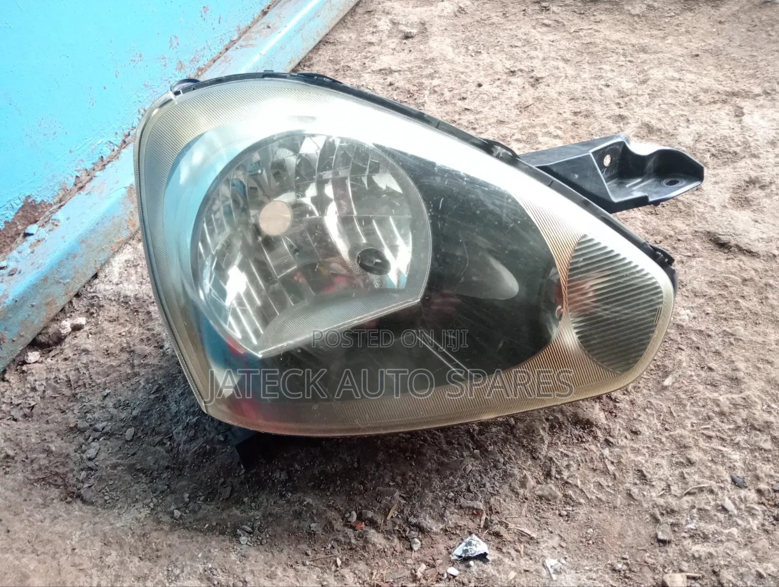Daihatsu Mira Headlamp (Right)