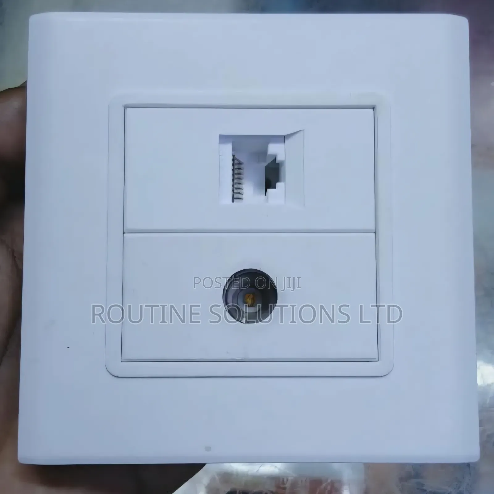 Rj45 (Ethernet Jack) / Tv Coaxial (F-Type or Aerial) Faceplate