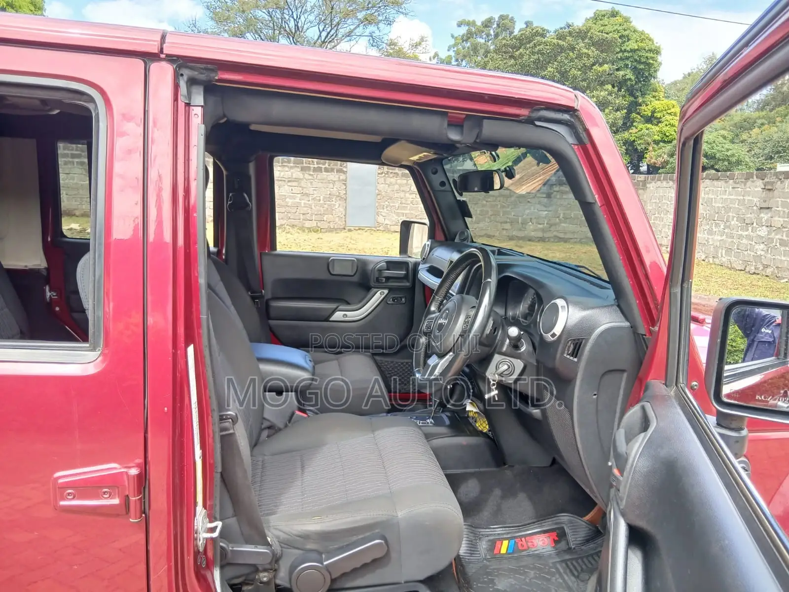 Jeep Wrangler 2012 Maroon