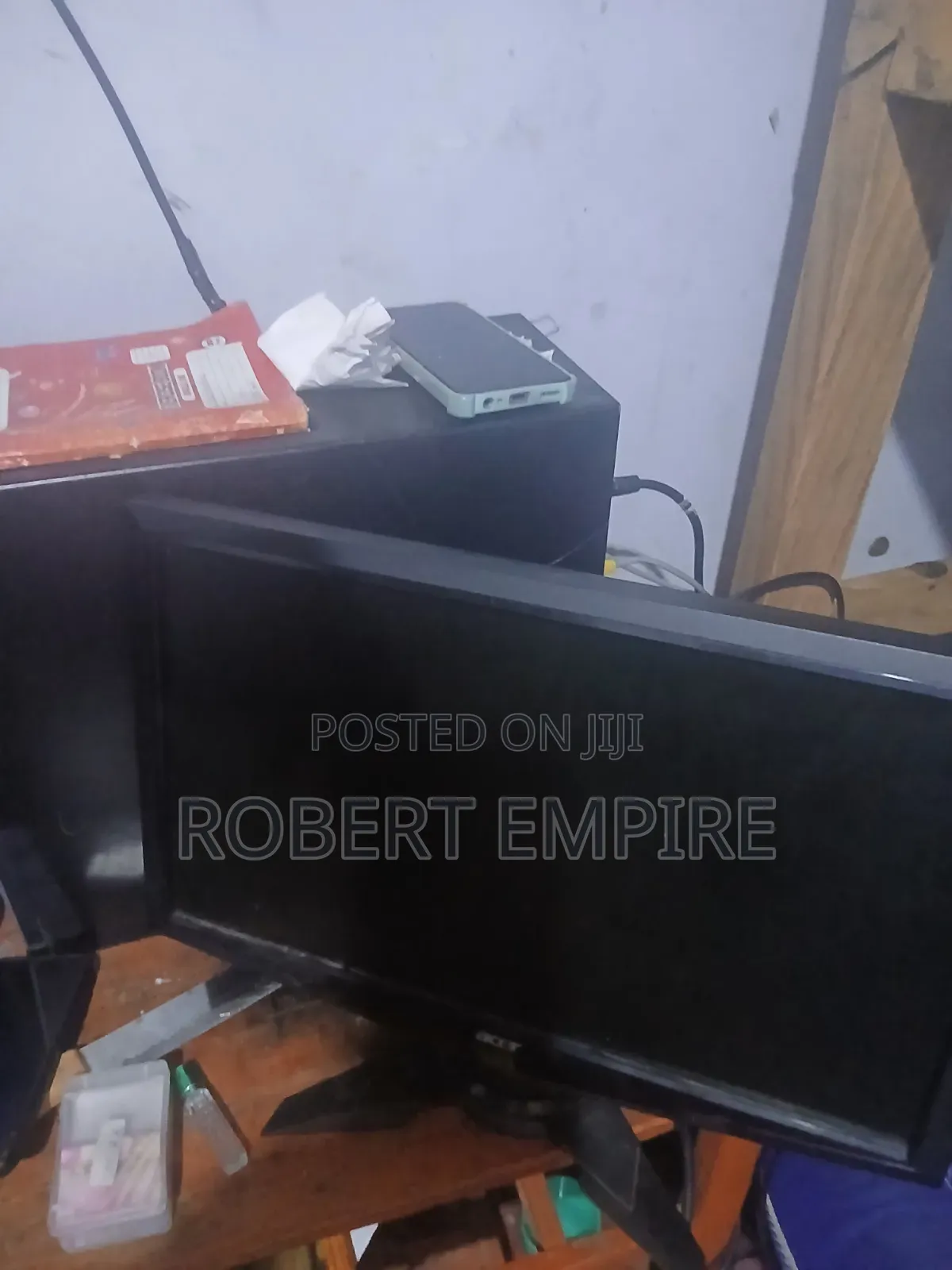 Monitor 19