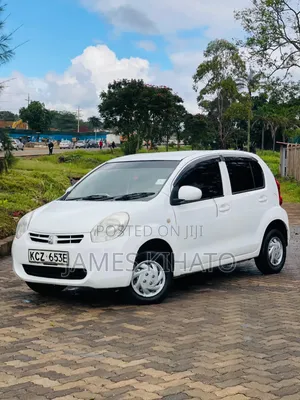 Toyota Passo 1.0 AWD 2013 White