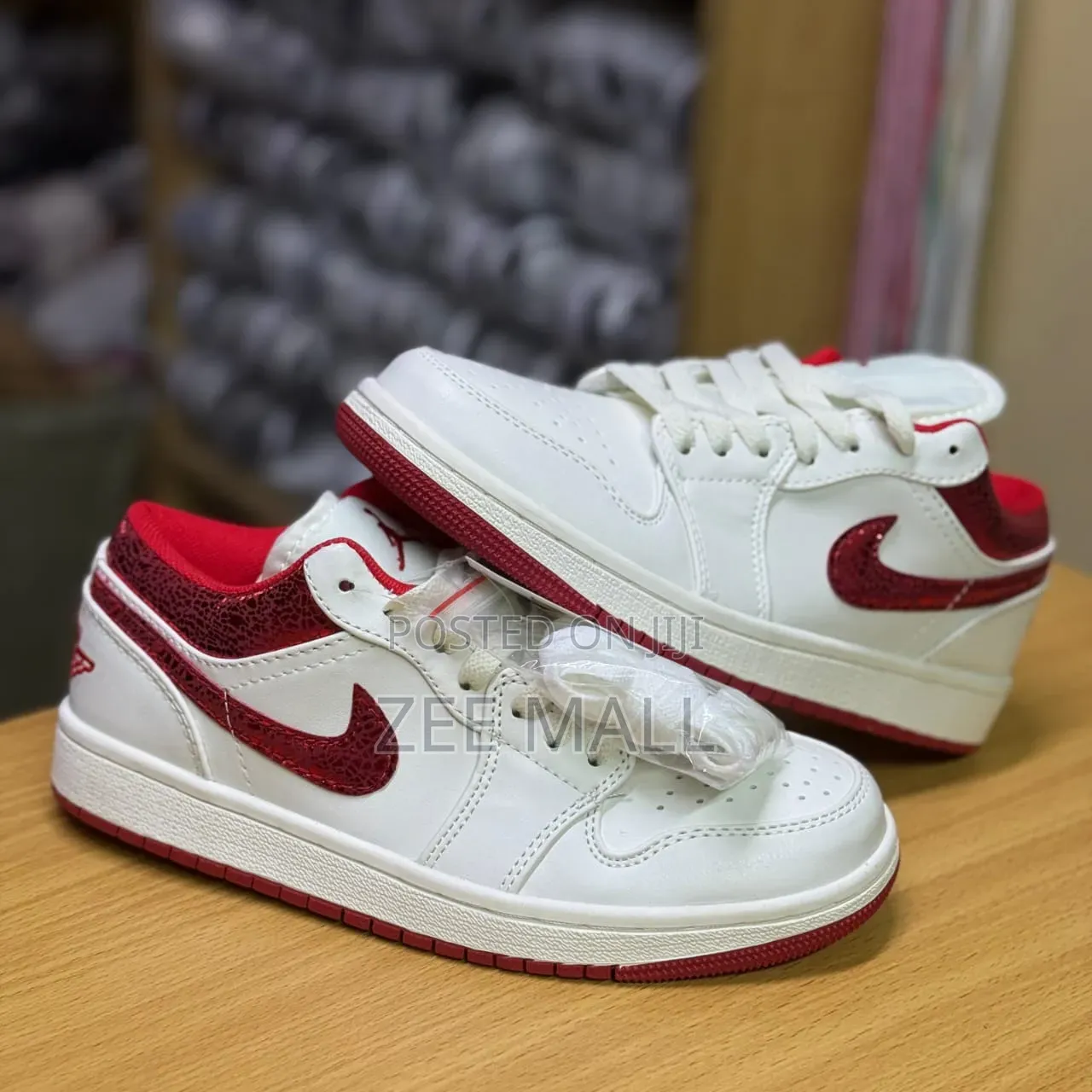 Air Jordan 1 Low Ruby W