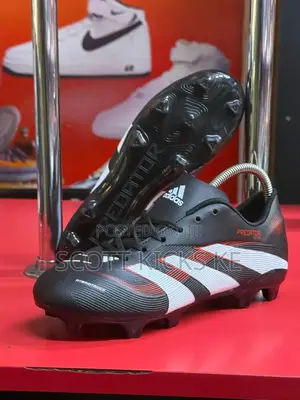 F50 Kids Football Boots Sizes 30 to 40 Available