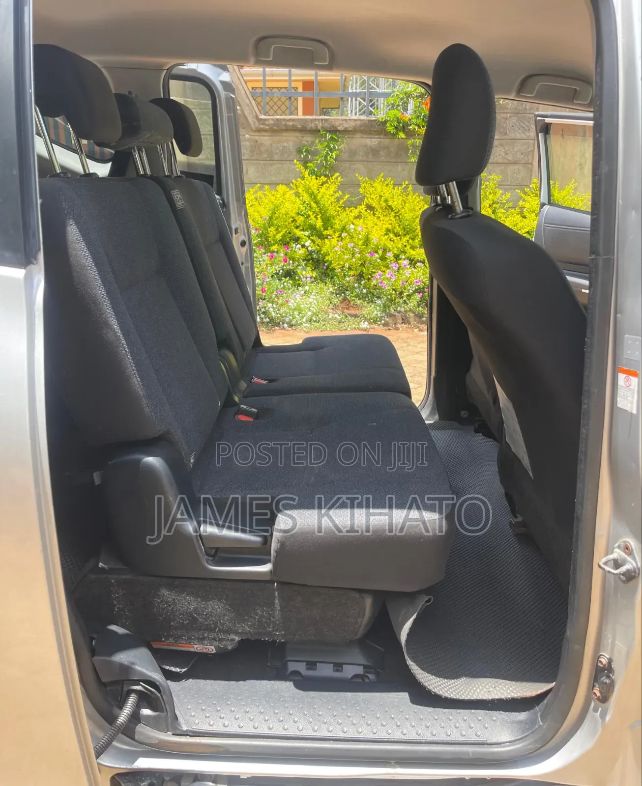 Toyota Sienta 2015 Silver
