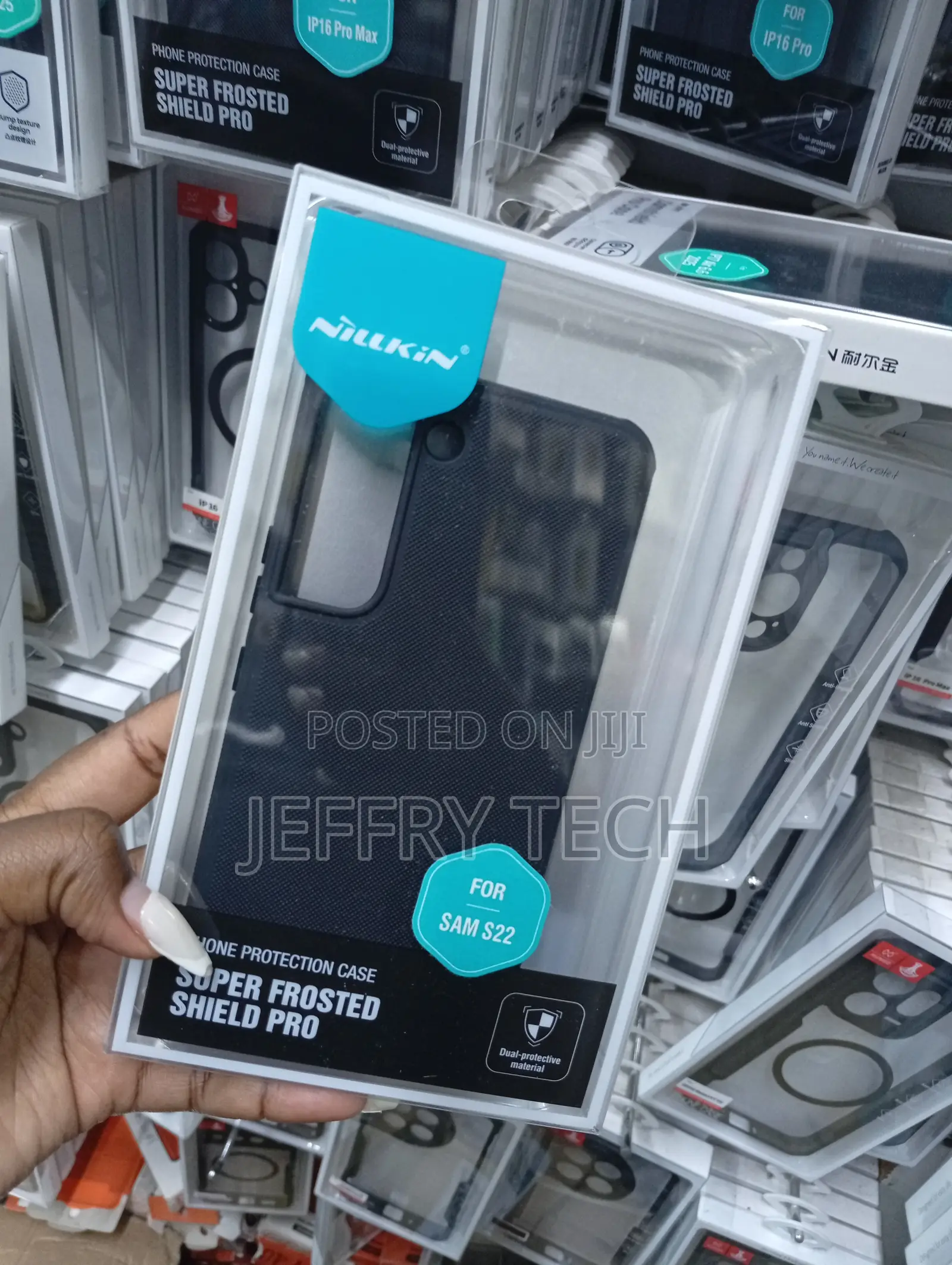 Samsung Galaxy S22,Dual-Material Construction Case
