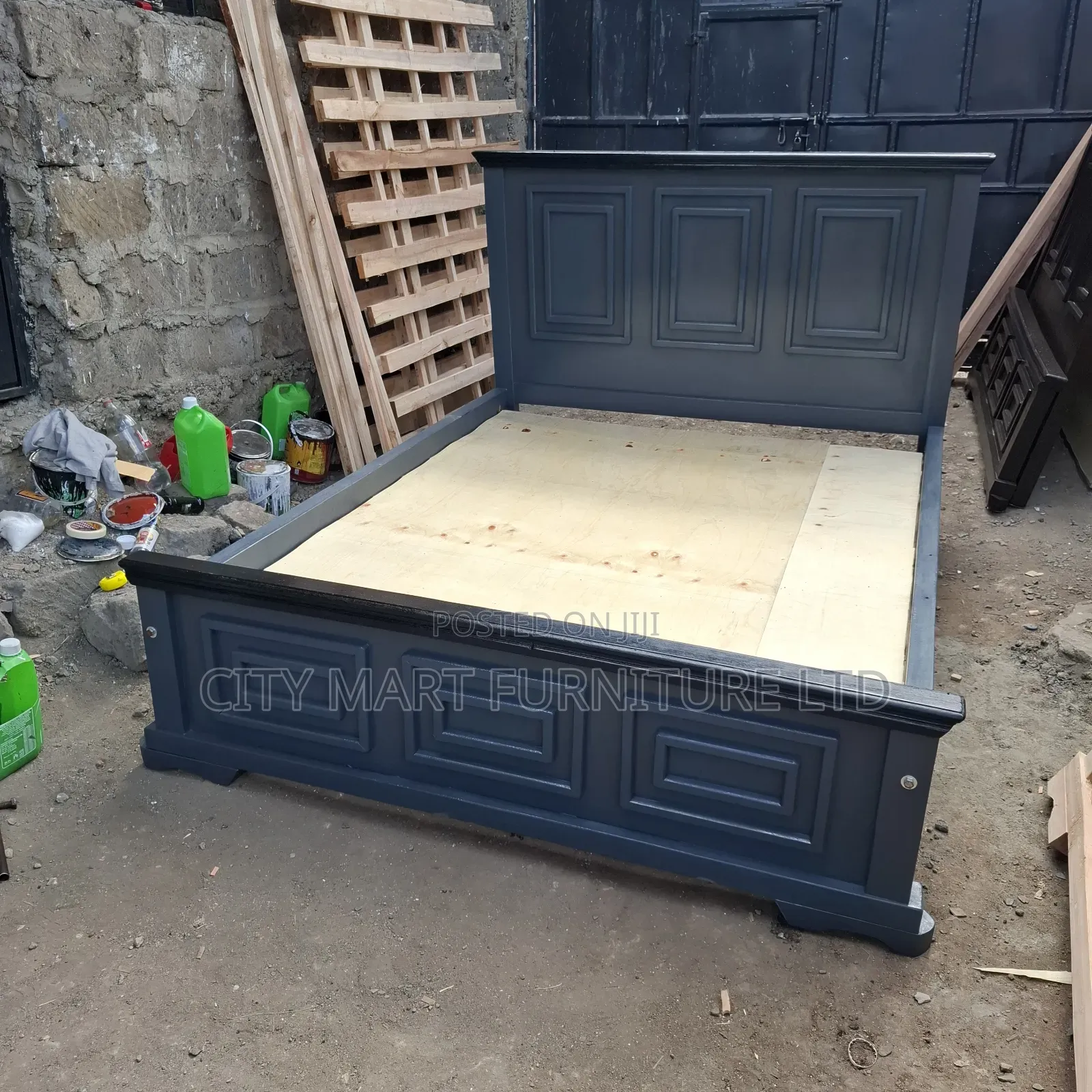 Trendsetting Modern Panel/Board Beds on Offer!
